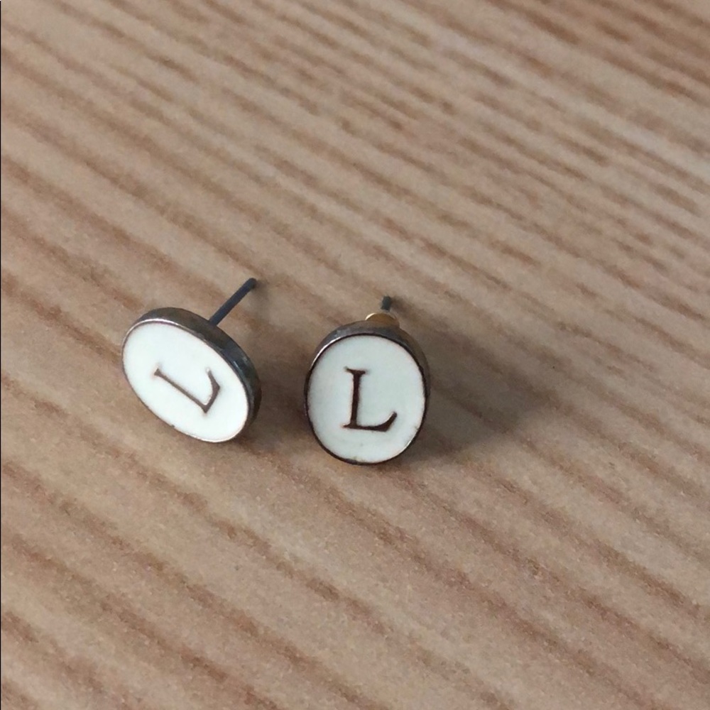 L earrings